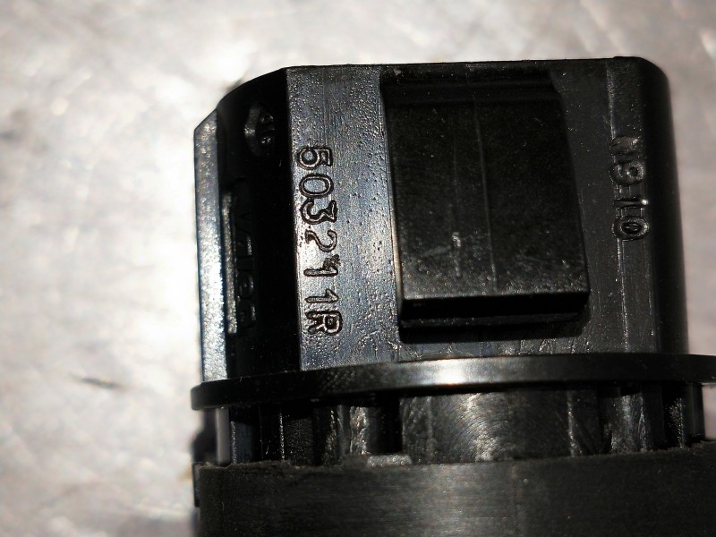 Recambio de conmutador de arranque para renault clio iv referencia OEM IAM 503211R  STAR STOP