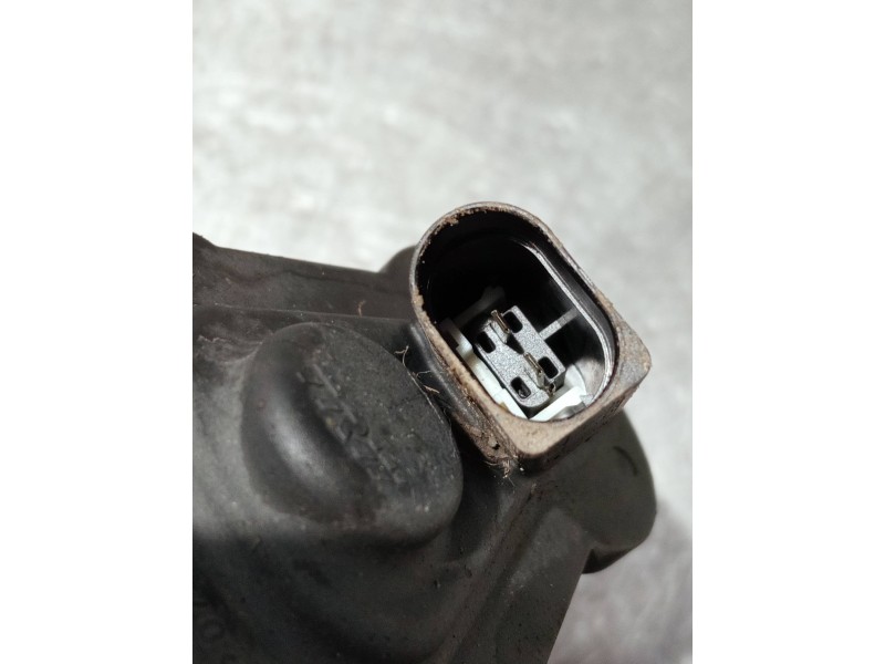 Recambio de pinza freno trasera izquierda para volkswagen passat berlina (3c2) referencia OEM IAM 32330208  