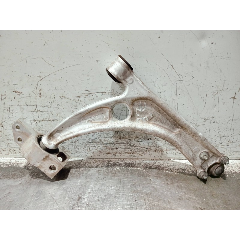 Recambio de brazo suspension inferior delantero izquierdo para volkswagen passat berlina (3c2) referencia OEM IAM 3C0407153B  