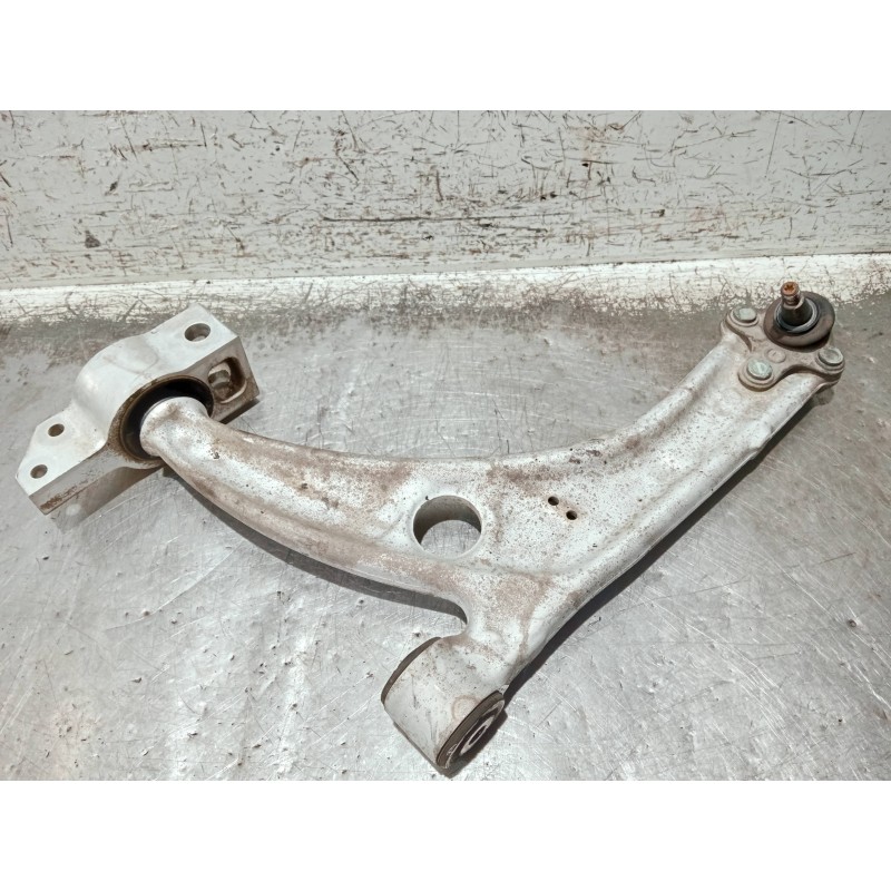 Recambio de brazo suspension inferior delantero izquierdo para volkswagen passat berlina (3c2) referencia OEM IAM 3C0407153B  