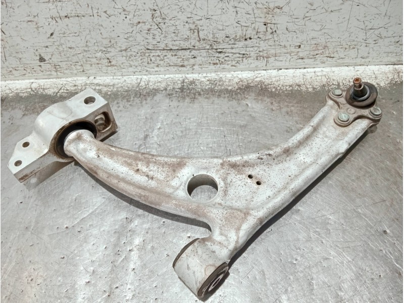 Recambio de brazo suspension inferior delantero izquierdo para volkswagen passat berlina (3c2) referencia OEM IAM 3C0407153B  