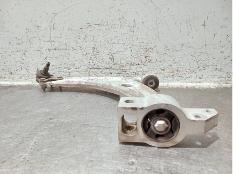 Recambio de brazo suspension inferior delantero izquierdo para volkswagen passat berlina (3c2) referencia OEM IAM 3C0407153B  