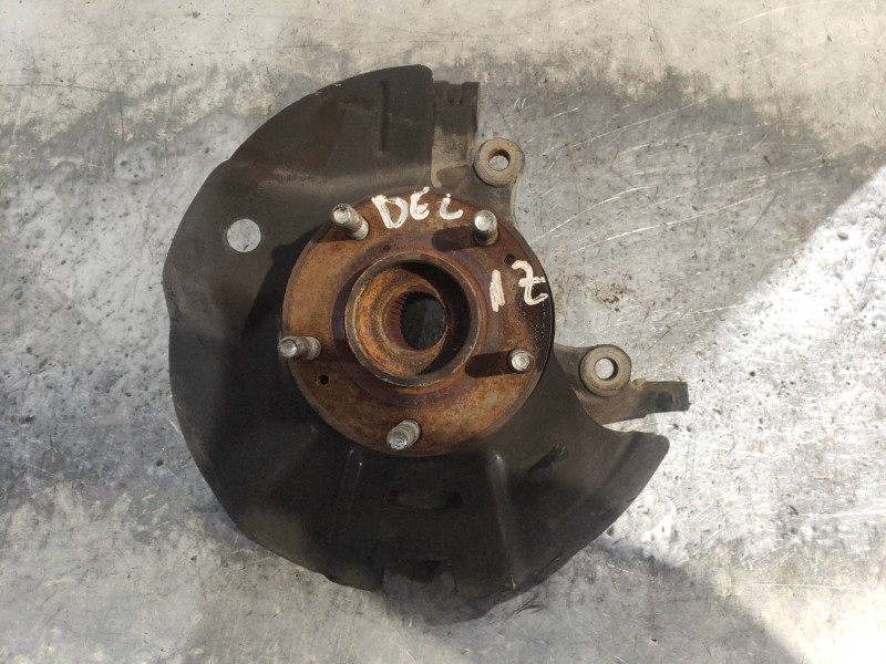 Recambio de mangueta delantera izquierda para hyundai santa fe (dm) tecno 4wd referencia OEM IAM   517152W000