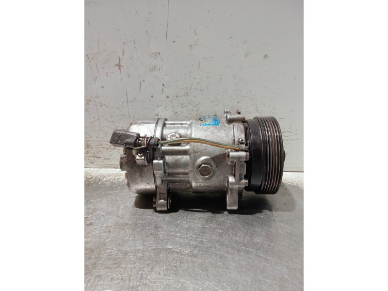Recambio de compresor aire acondicionado para seat leon (1m1) referencia OEM IAM 1J0820803K  
