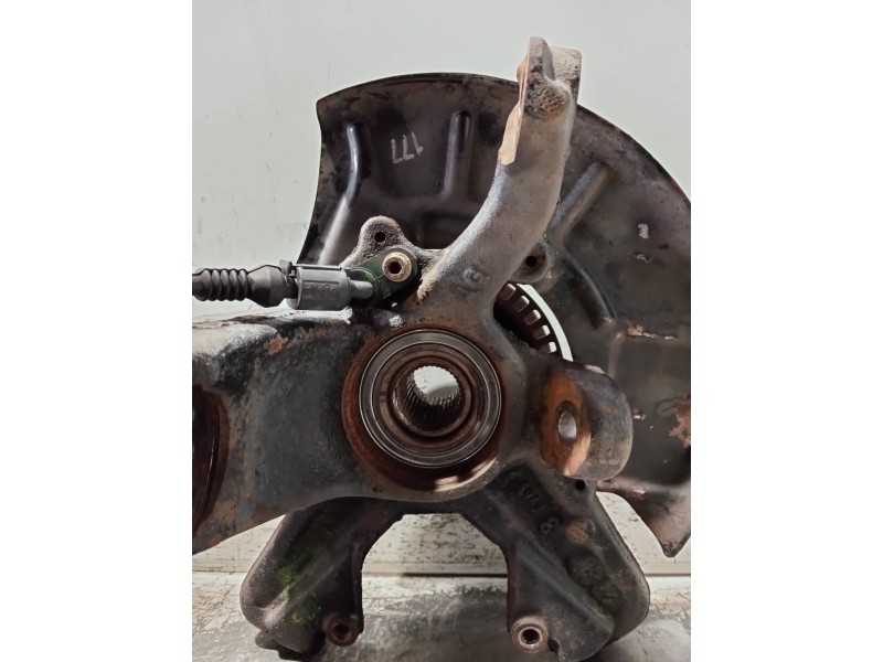 Recambio de mangueta delantera derecha para seat leon (1m1) referencia OEM IAM 1J0256A  