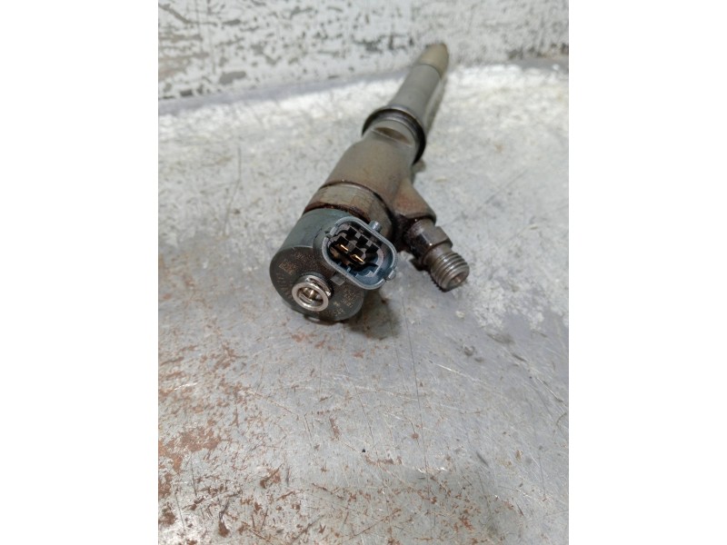 Recambio de inyector para iveco daily furgón referencia OEM IAM 0445110418 504389548 BOSCH