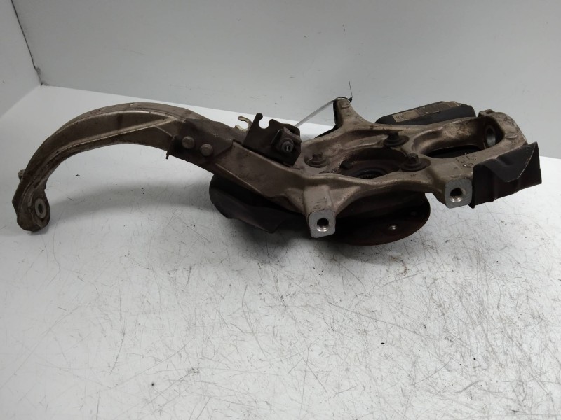 Recambio de mangueta delantera derecha para alfa romeo 159 (140) 2.4 jtdm 20v ti referencia OEM IAM 0156079266  