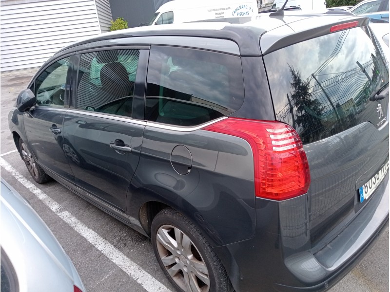 peugeot 5008 del año 2014