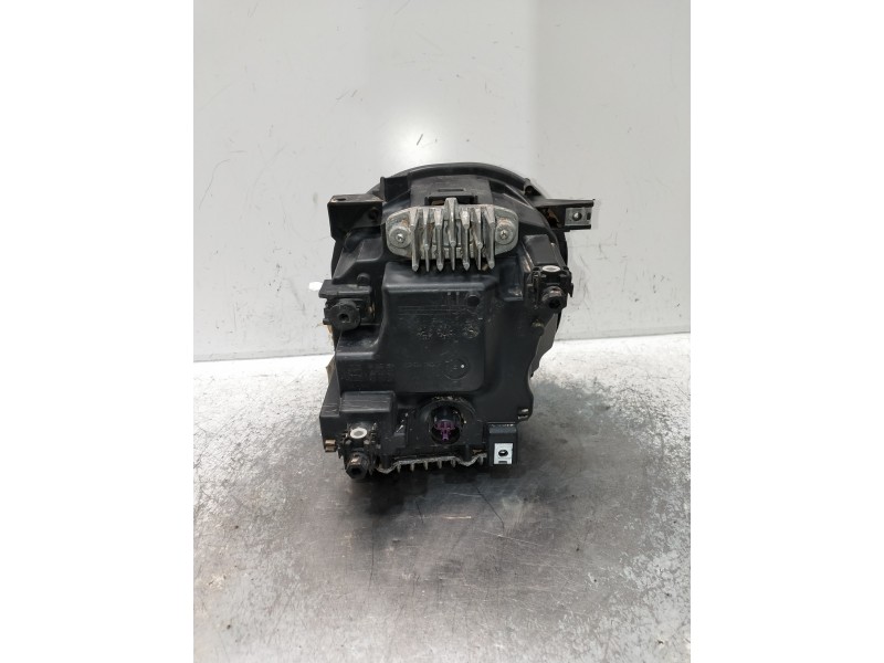 Recambio de faro izquierdo para jeep renegade limited referencia OEM IAM 00521440110 90174 00484