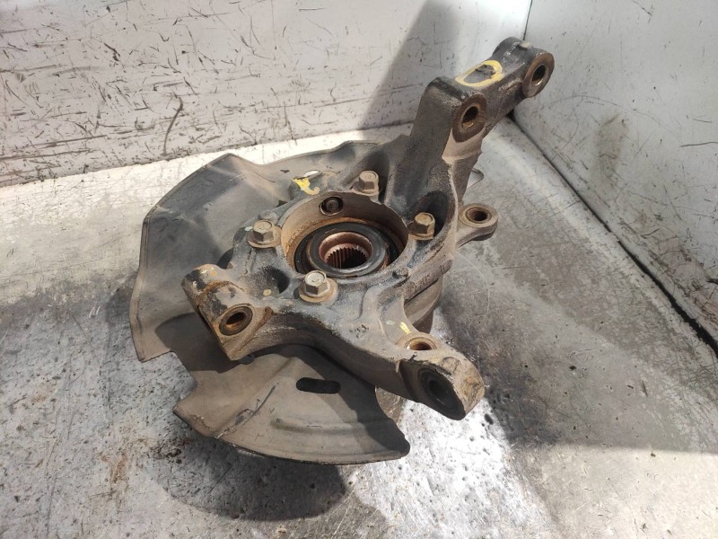 Recambio de mangueta delantera derecha para hyundai santa fe (dm) tecno 4wd referencia OEM IAM   517162W000