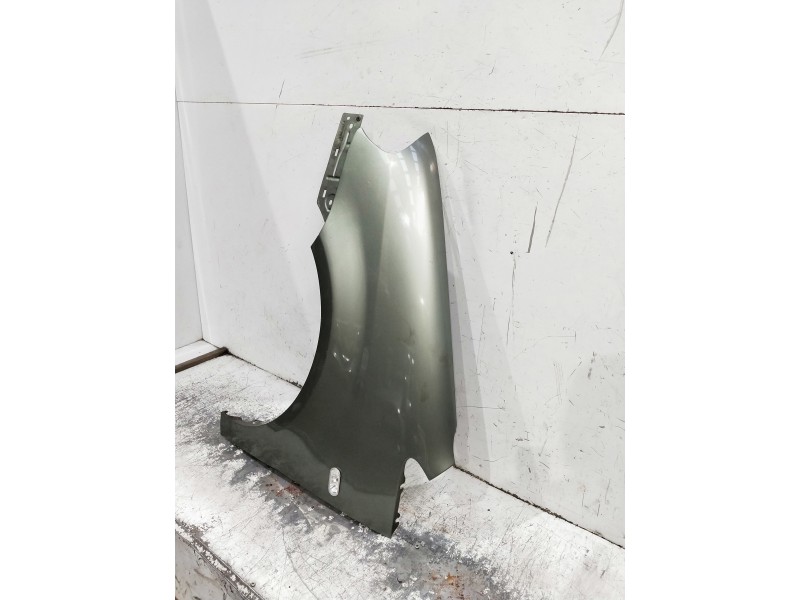 Recambio de aleta delantera izquierda para volkswagen caddy ka/kb (2k) referencia OEM IAM   