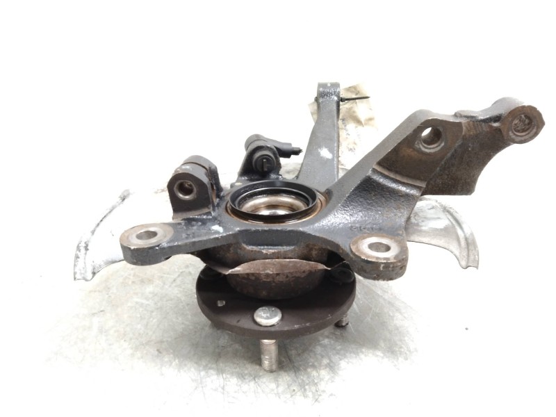 Recambio de mangueta delantera izquierda para kia rio 1.3 cat referencia OEM IAM   