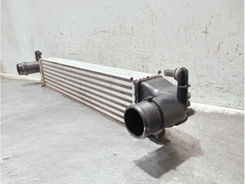 Recambio de intercooler para jeep renegade limited referencia OEM IAM 51966750 8C6151000 