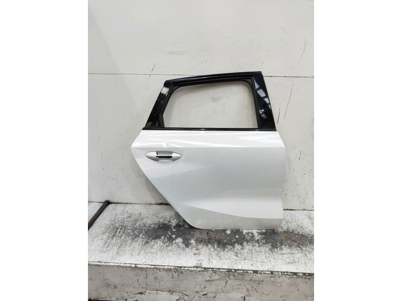 Recambio de puerta trasera derecha para audi a3 sportback (8ya) s-line referencia OEM IAM   VER FOTOS