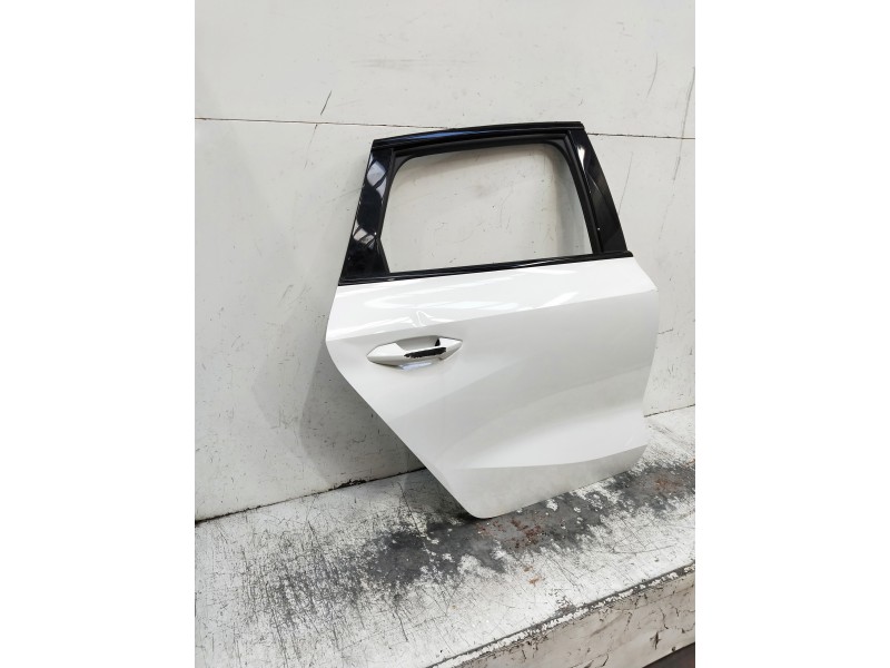 Recambio de puerta trasera derecha para audi a3 sportback (8ya) s-line referencia OEM IAM   VER FOTOS