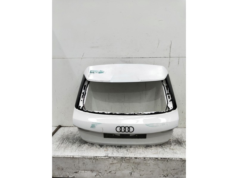 Recambio de porton trasero para audi a3 sportback (8ya) s-line referencia OEM IAM  OJO VER FOTOS LUNA ROTA