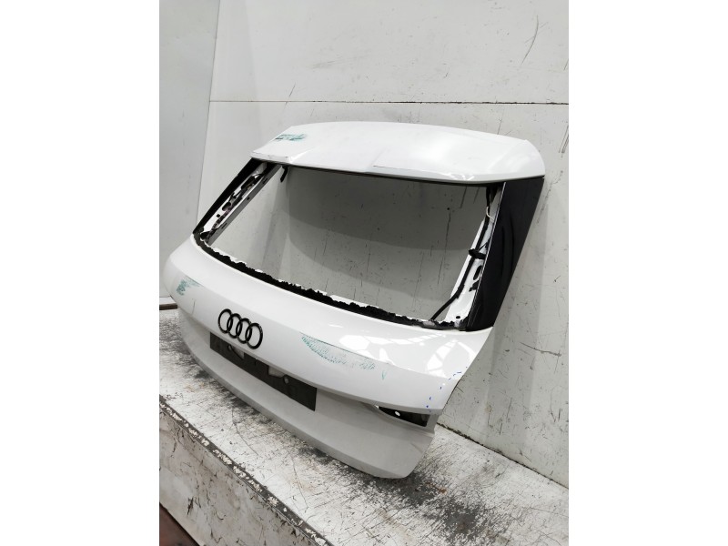 Recambio de porton trasero para audi a3 sportback (8ya) s-line referencia OEM IAM  OJO VER FOTOS LUNA ROTA