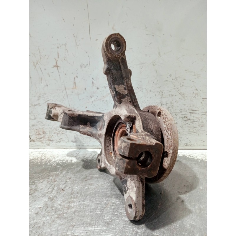 Recambio de mangueta delantera derecha para renault kangoo referencia OEM IAM   