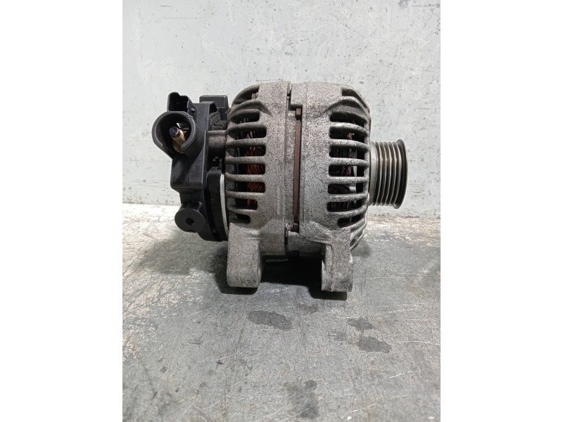 Recambio de alternador para citroen xsara picasso referencia OEM IAM 0124525034 9646477580 