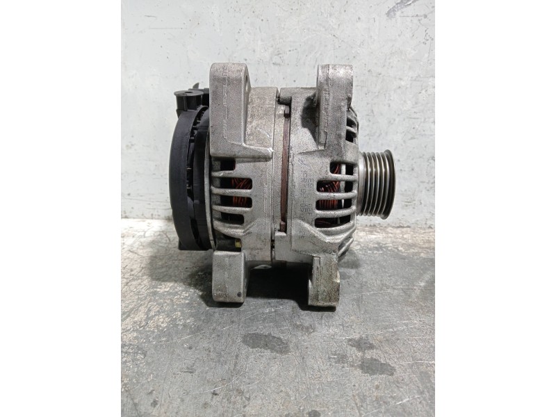 Recambio de alternador para citroen xsara picasso referencia OEM IAM 0124525034 9646477580 