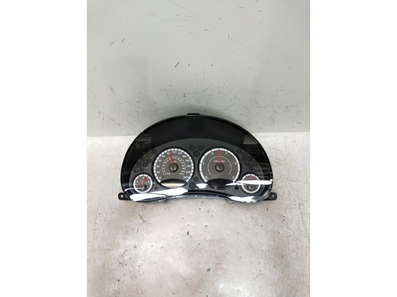 Recambio de cuadro instrumentos para jeep cherokee (kj) referencia OEM IAM P05172910AB A2C53176906 