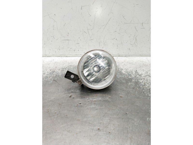 Recambio de faro antiniebla derecho para jeep cherokee (kj) referencia OEM IAM 55156866AA  