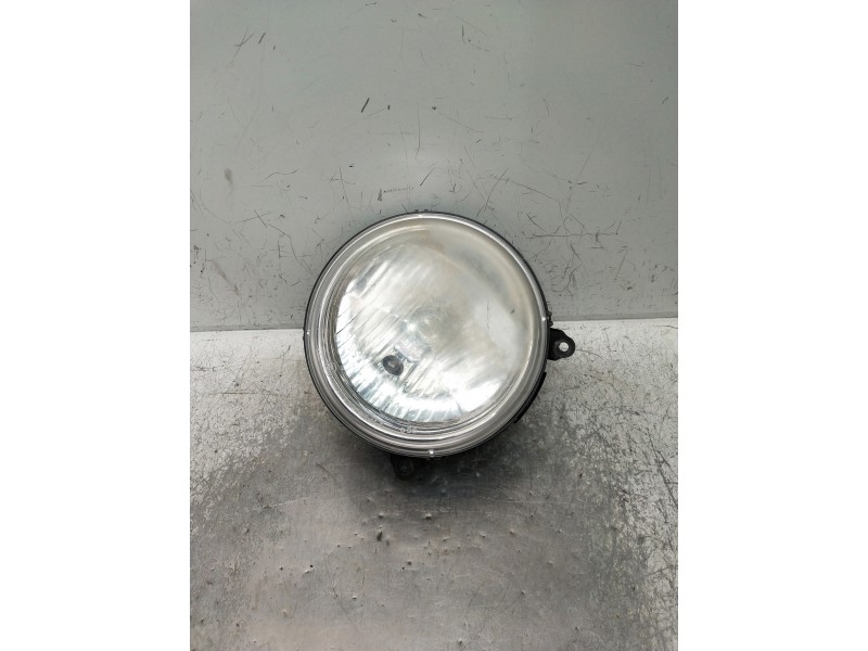 Recambio de faro derecho para jeep cherokee (kj) referencia OEM IAM   