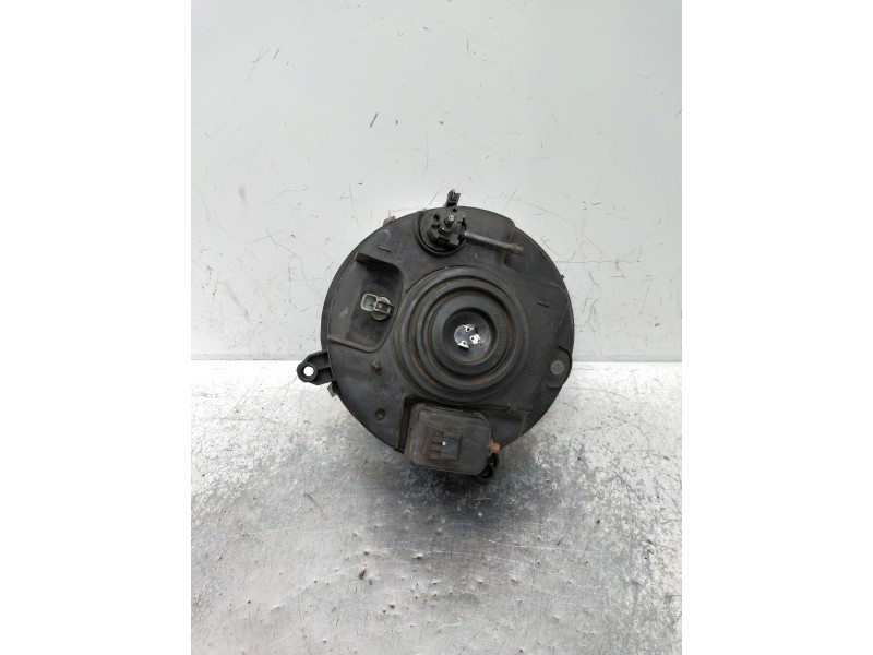 Recambio de faro izquierdo para jeep cherokee (kj) referencia OEM IAM   