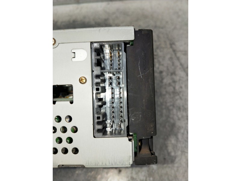 Recambio de sistema audio / radio cd para jeep cherokee (kj) referencia OEM IAM P05091601AE TCA1814K6152 