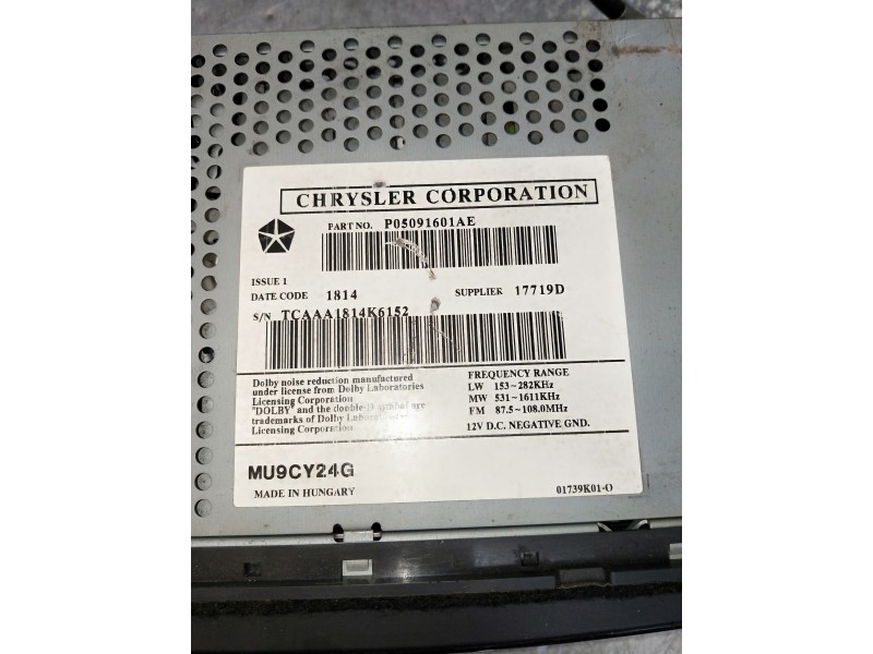 Recambio de sistema audio / radio cd para jeep cherokee (kj) referencia OEM IAM P05091601AE TCA1814K6152 
