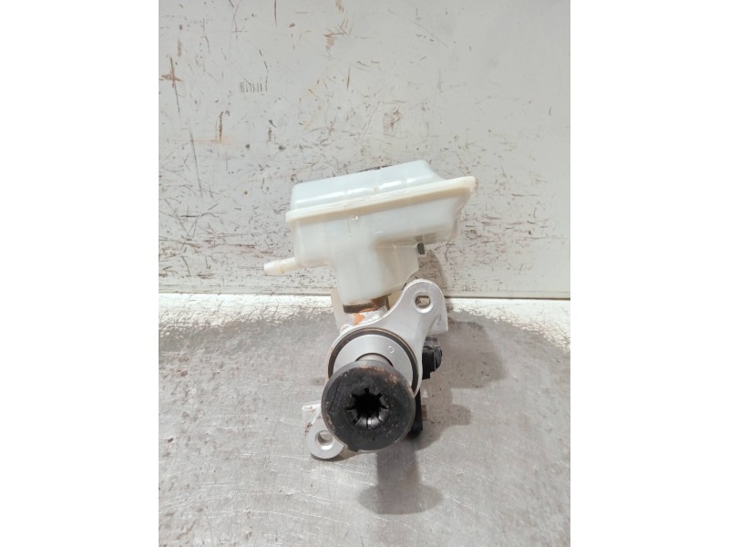 Recambio de bomba freno para volkswagen touran (5t1) referencia OEM IAM 5Q1611301C 32668423 