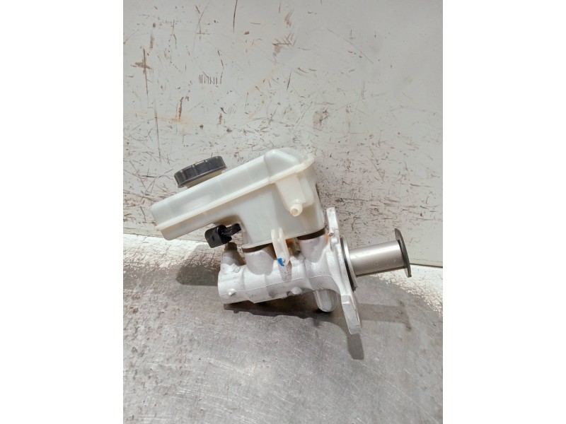 Recambio de bomba freno para volkswagen touran (5t1) referencia OEM IAM 5Q1611301C 32668423 