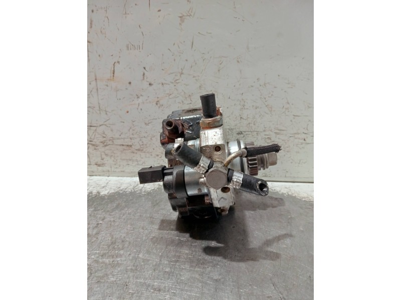 Recambio de bomba inyeccion para mercedes clase a (w169) referencia OEM IAM A6400700701 0445010120 BOSCH