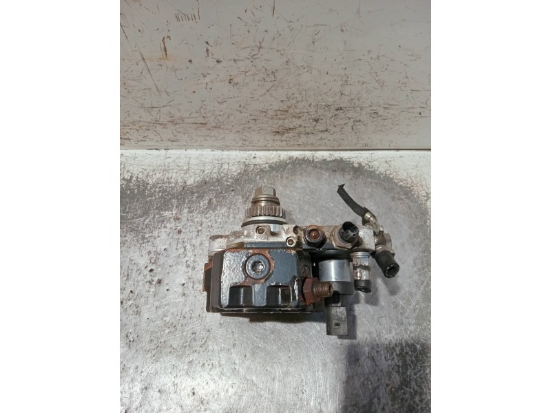 Recambio de bomba inyeccion para mercedes clase a (w169) referencia OEM IAM A6400700701 0445010120 BOSCH