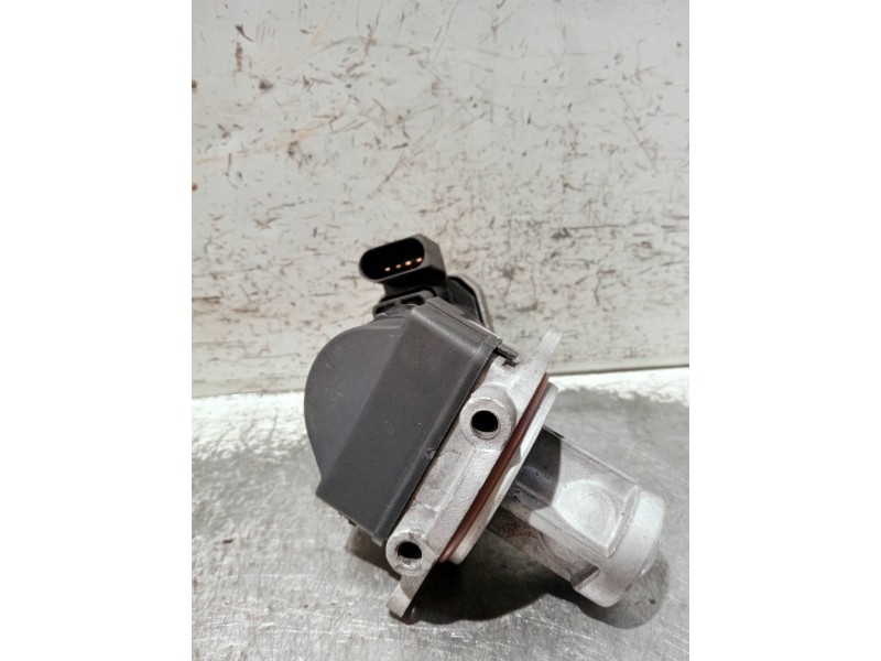 Recambio de valvula egr para mercedes clase a (w169) referencia OEM IAM 724809460  