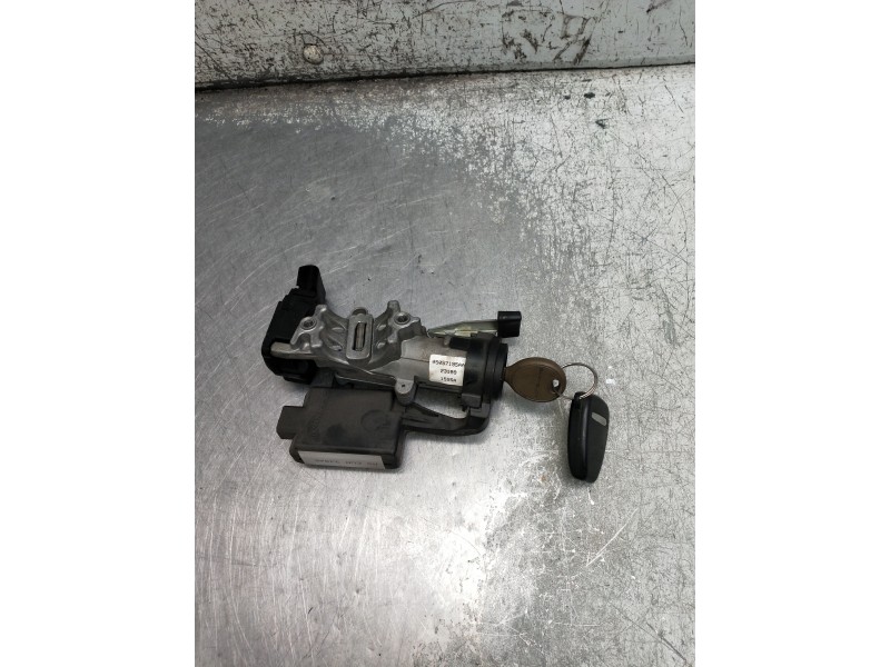 Recambio de conmutador de arranque para chrysler voyager (rg) referencia OEM IAM 04685719AB  