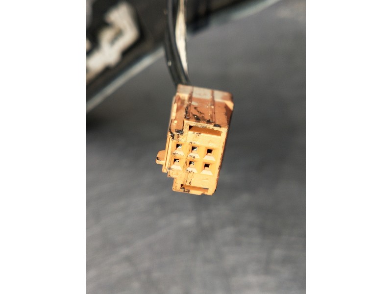 Recambio de retrovisor derecho para peugeot 208 referencia OEM IAM   MANUAL