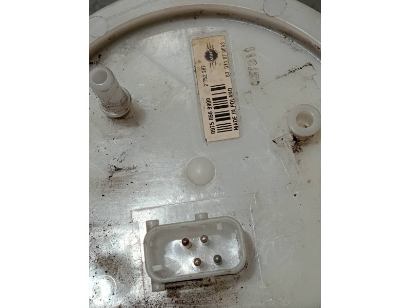 Recambio de bomba combustible para mini mini (r56) referencia OEM IAM 2752287 09750569900 