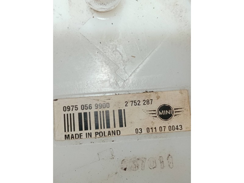 Recambio de bomba combustible para mini mini (r56) referencia OEM IAM 2752287 09750569900 