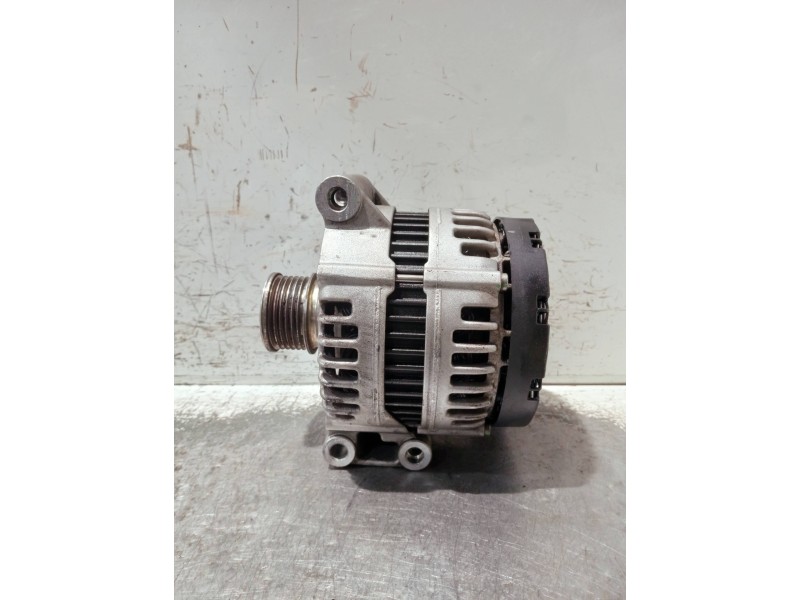 Recambio de alternador para mini mini (r56) referencia OEM IAM V75743658001 0121615012 
