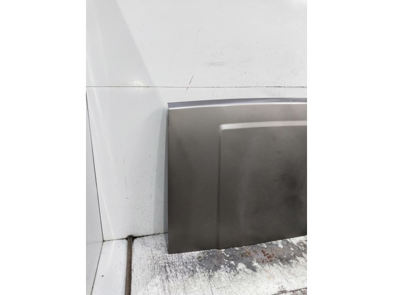 Recambio de capot para isuzu trooper referencia OEM IAM   