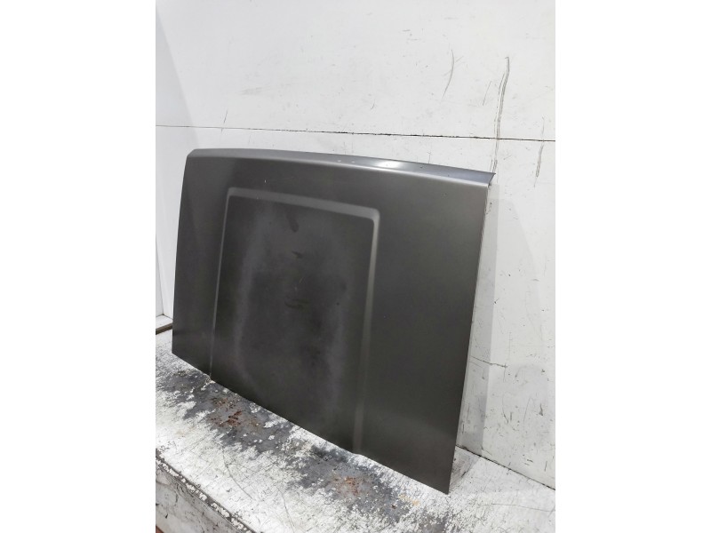 Recambio de capot para isuzu trooper referencia OEM IAM   