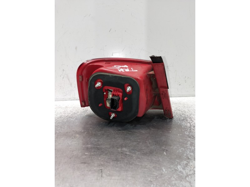 Recambio de piloto trasero derecho para volkswagen passat berlina (3c2) referencia OEM IAM   