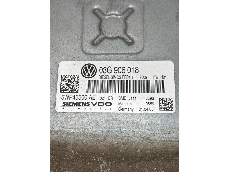 Recambio de centralita motor uce para volkswagen passat berlina (3c2) referencia OEM IAM 03G906018 5WP45500AE SIMENS