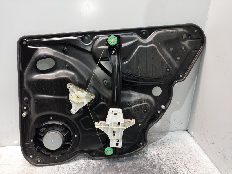 Recambio de elevalunas trasero izquierdo para volkswagen passat berlina (3c2) referencia OEM IAM 3C4839755  