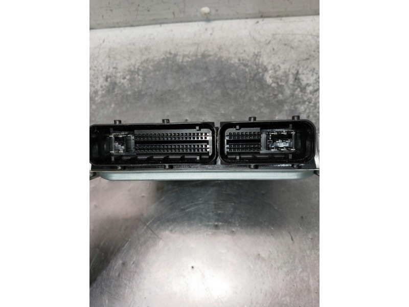 Recambio de centralita motor uce para nissan cabstar 09.06 referencia OEM IAM 5800690 23710MA22B MB2758006903