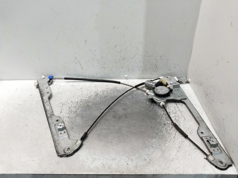 Recambio de elevalunas delantero izquierdo para nissan cabstar 09.06 referencia OEM IAM   2P