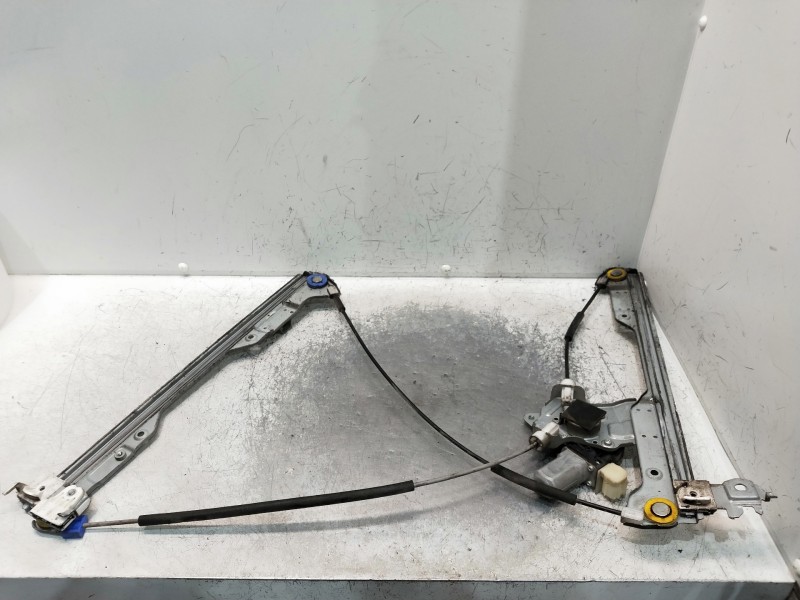 Recambio de elevalunas delantero izquierdo para nissan cabstar 09.06 referencia OEM IAM   2P