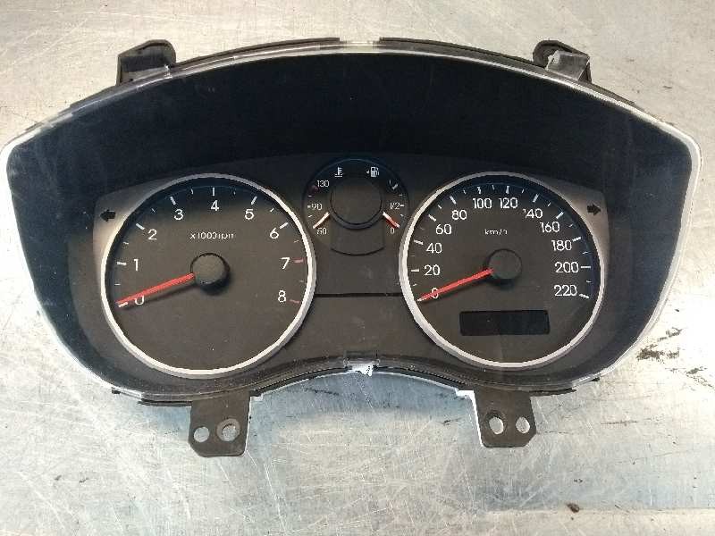 Recambio de cuadro instrumentos para hyundai i20 1.2 cat referencia OEM IAM 940061J160 CG83 
