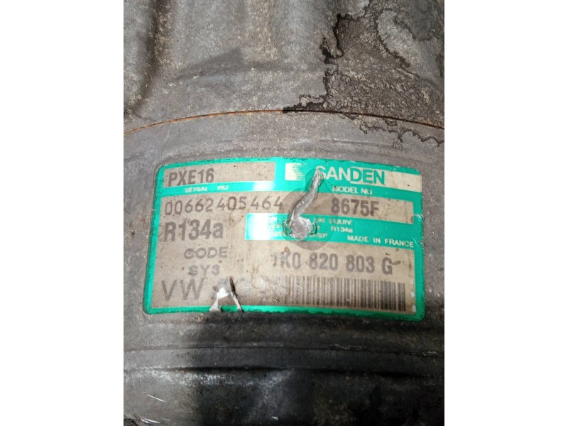 Recambio de compresor aire acondicionado para volkswagen caddy ka/kb (2k) referencia OEM IAM 1K0820803G 8675F 